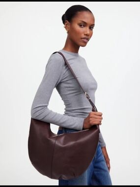 Madewell Essential Curve Crescent Hobo Leather Bag Chocolate Raisin